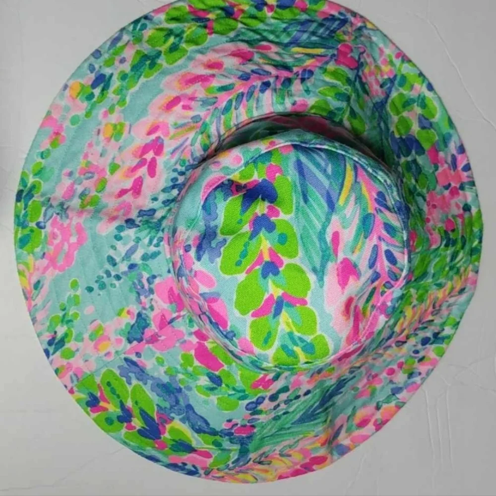 Lilly Pulitzer Sun Hat in Catch The Wave HTF - Picture 3 of 5